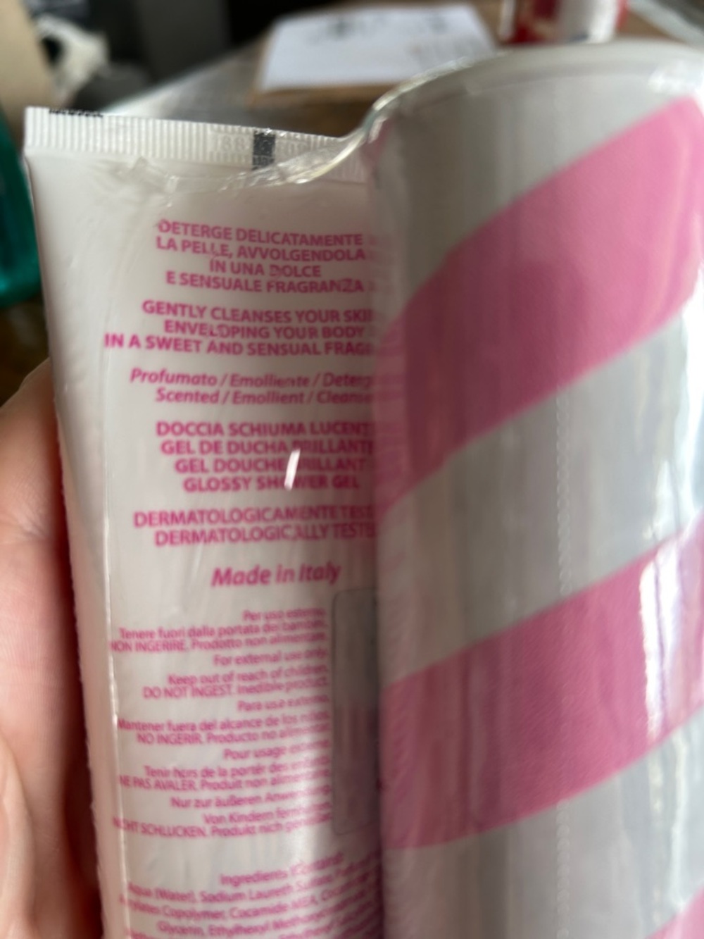 Pink Shower Gel & Eau de Toilette Bonus Buy - Picture 3 of 3